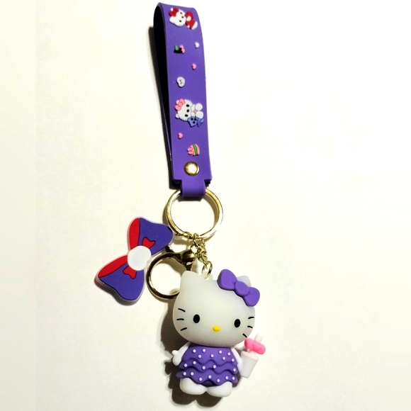 Hello Kitty 3D Keychain Purple Wrist Strap, NEW - Picture 2 of 4